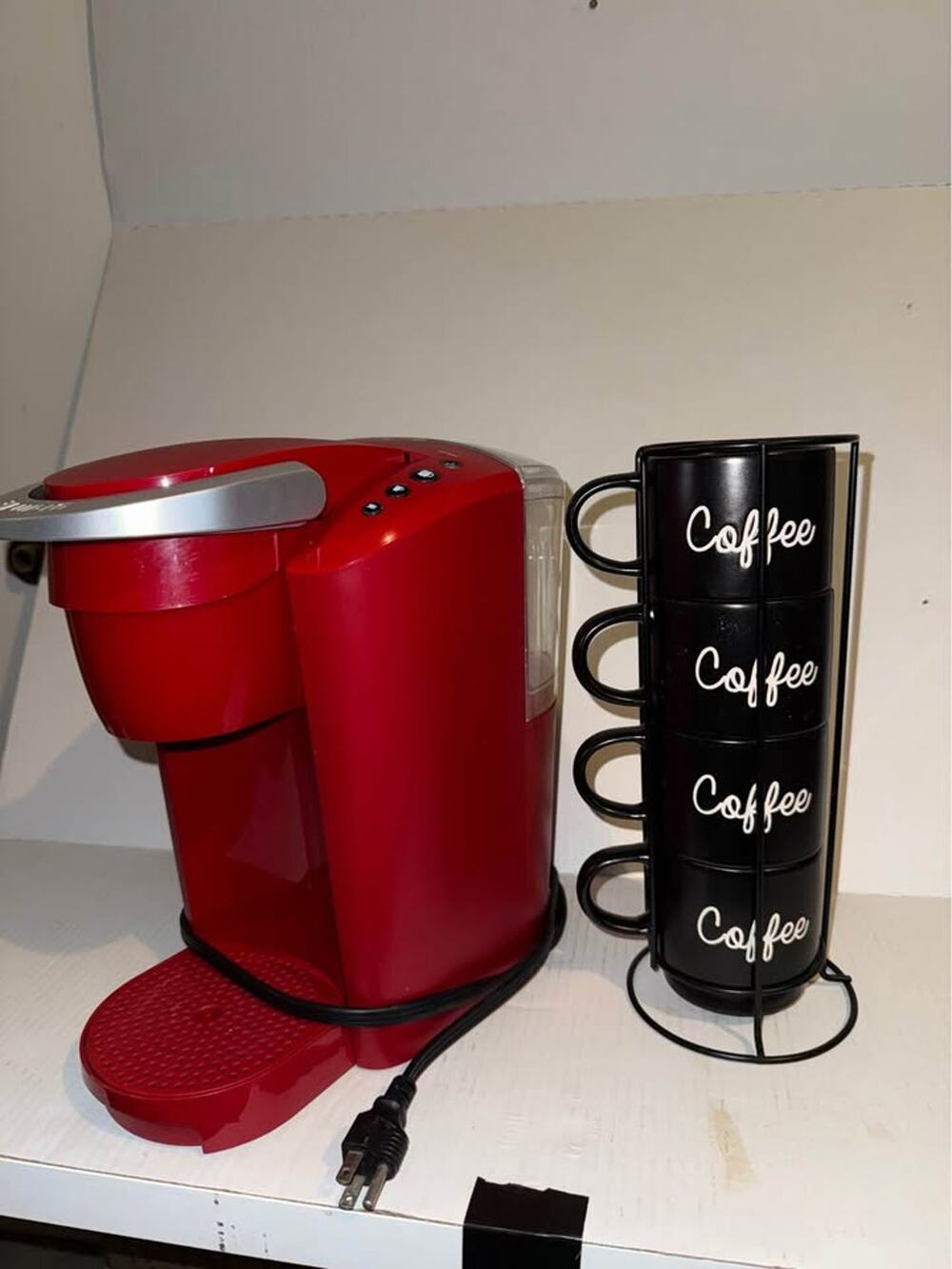 Keurig Coffee Maker with Stacking Mug Set